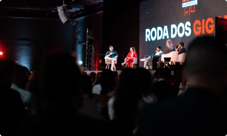 Painel Roda dos Gigantes no palco